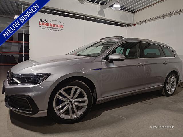 Volkswagen PASSAT Variant 1.4 TSI PHEV 218pk GTE Business Plus Carplay / Leer / A.Cam./ Navi./ Trekhaak / Panoramadak / Standkachel / Geheug- Massagestoel / Winter Pack