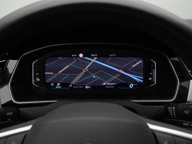 Volkswagen PASSAT Variant 1.4 TSI 218 pk DSG PHEV GTE Business | Trekhaak | IQ Light | Achteruitrijcamera | Navigatie | Stoelverwarming | Massage | Adaptive Cruise