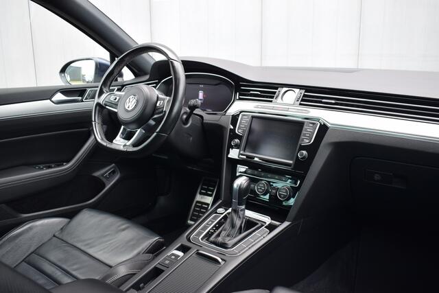 Volkswagen PASSAT Variant 1.4 TSi Automaat Highline R-Line Zwart Leder | Virtual | Carplay | Head-Up | Camera | Sportstoelen