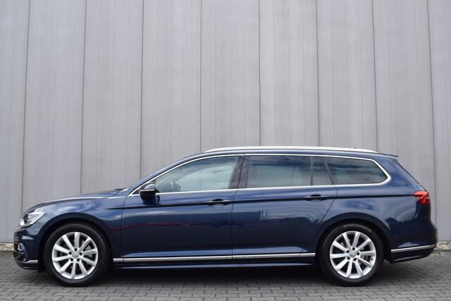 Volkswagen PASSAT Variant 1.4 TSi Automaat Highline R-Line Zwart Leder | Virtual | Carplay | Head-Up | Camera | Sportstoelen