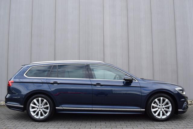 Volkswagen PASSAT Variant 1.4 TSi Automaat Highline R-Line Zwart Leder | Virtual | Carplay | Head-Up | Camera | Sportstoelen