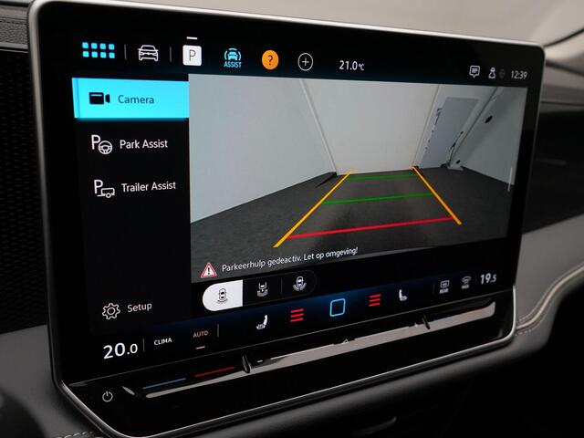 Volkswagen PASSAT Variant 1.5 204 pk eHybrid Business | Camera | Trekhaak | LED | Standkachel | Park Assist | 19 inch