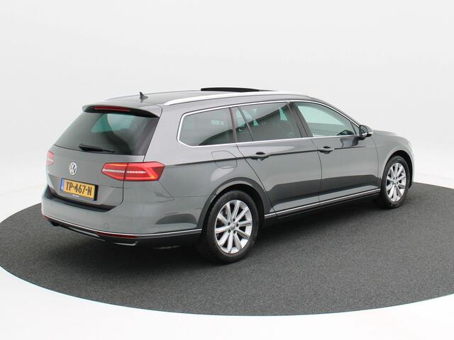 Volkswagen PASSAT Variant 1.4 TSi 150 Pk Automaat Highline | Panoramadak | Climate Control | Parkeersensoren | Bluetooth | Navigatie | 17 inch | 88.291 Km!!