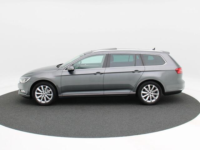 Volkswagen PASSAT Variant 1.4 TSi 150 Pk Automaat Highline | Panoramadak | Climate Control | Parkeersensoren | Bluetooth | Navigatie | 17 inch | 88.291 Km!!