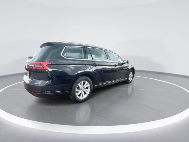 Volkswagen PASSAT Variant 1.4TSI/125PK Comfortline Business DSG · Navigatie · App connect · Camera + Parkeersensoren
