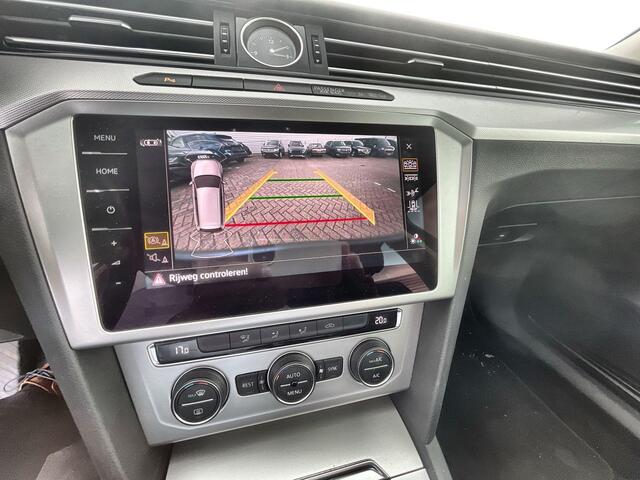 Volkswagen PASSAT Variant 1.4TSI/125PK Comfortline Business DSG · Navigatie · App connect · Camera + Parkeersensoren