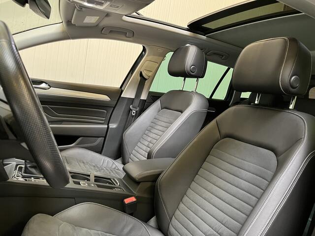 Volkswagen PASSAT Variant 1.4 TSI PHEV GTE Business / AUTOMAAT/ PANO/ ELEKTR. TREKHAAK/ ALCANTARA/ KEYLESS/ ADAPT. CRUISE/ 3-ZONE CLIMA/ 18" LMV/ MATRIX/ PARK. SENSOREN + CAMERA/ APP-CONNECT/ DIGITAL DASH/ NAVI/ STOEL VERWARM.