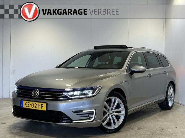 Volkswagen PASSAT Variant 1.4 TSI GTE Connected Series Plus | Navigatie/Android/Apple Carplay | LM Velgen 18" | Elektrische Trekhaak | Voorstoelen Verwarmd | Cruise Control Adaptief |