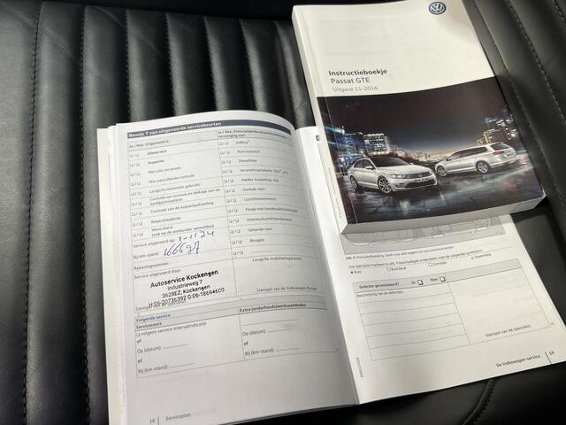 Volkswagen PASSAT Variant 1.4 TSI GTE Connected Series Plus | Navigatie/Android/Apple Carplay | LM Velgen 18" | Elektrische Trekhaak | Voorstoelen Verwarmd | Cruise Control Adaptief |