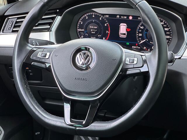 Volkswagen PASSAT Variant 1.5 TSI 150pk DSG Highline | Trekhaak | Camera | Led | Camera | Rijklaar incl. 1 jaar Bovag garantie