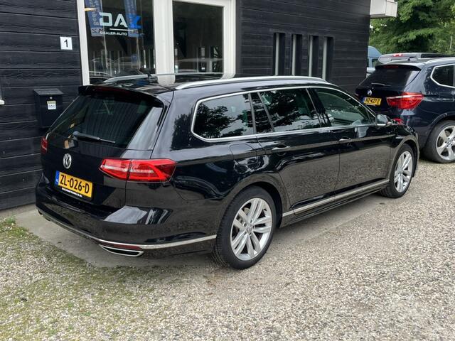 Volkswagen PASSAT Variant 1.8 TSI Business Edition R Aut/Ecc/Navi/Pano
