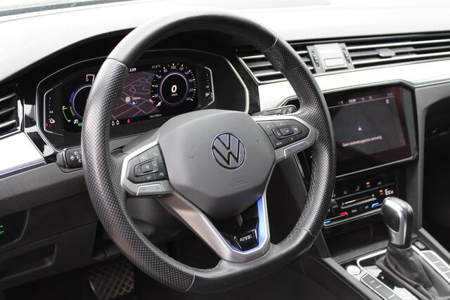 Volkswagen PASSAT Variant 1.4 TSI PHEV GTE Business | AFN-TRHAAK | CAMERA | ACC | CLIMA | CRUISE | CARPLAY | NAVI | PDC-V/A | LMV |