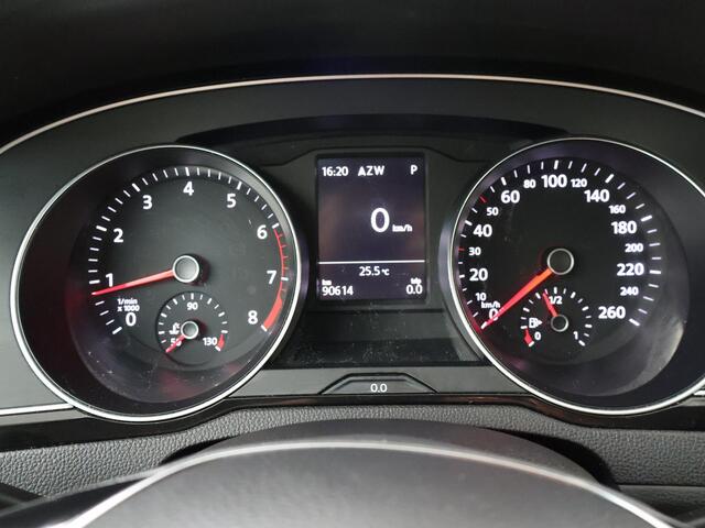 Volkswagen PASSAT Variant 1.4 TSI ACT Comfortline Business | 150 PK | Automaat | Multifunctioneel stuurwiel | Adaptive Cruisecontrol | Parkeersensoren |