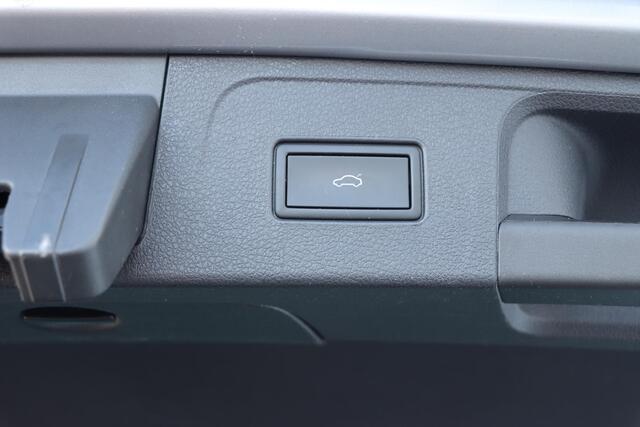 Volkswagen PASSAT 1.4 TSI PHEV GTE Business 218pk DSG6