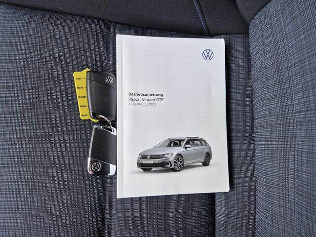 Volkswagen PASSAT Variant 1.4 TSI PHEV Plug-in GTE Business Automaat / Comfort-pakket / Trekhaak-pakket / Travel Assist Plus / Trekgewicht 1600 kg / Glazen schuif- en kanteldak / Bestuurdersstoel met massage functie / Apple Carplay Android Auto /