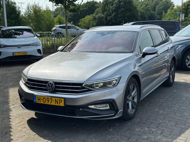 Volkswagen PASSAT Variant 1.5 TSI 150pk DSG Elegance Business R