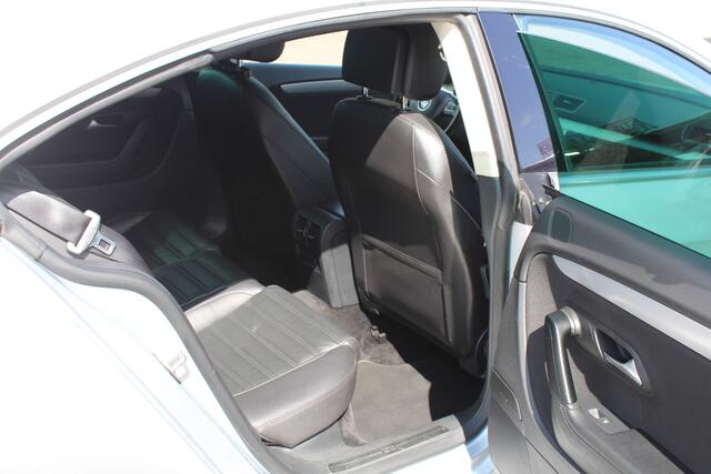 Volkswagen PASSAT Coupe 1.4 TSI ACT Connected Series Plus 150pk Navi Clima Leder Pdc Stoelvw