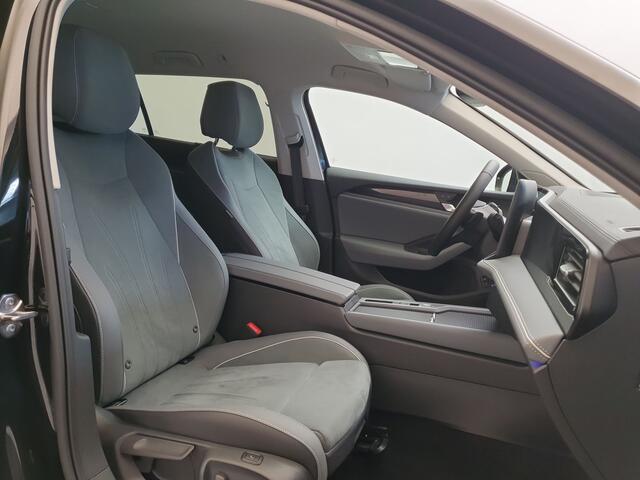 Volkswagen PASSAT Variant 1.5 eHybrid 204pk DSG/AUT Business Wegklapbare trekhaak, Camera, ACC