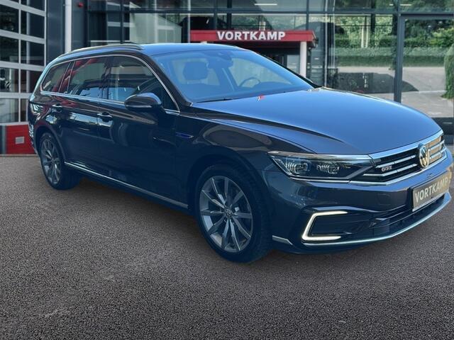 Volkswagen PASSAT 1.4 TSI DSG GTE TREKHAAK/CAMERA/MEMORY/DYNAUDIO/NAVI/ACC/STOELVERW