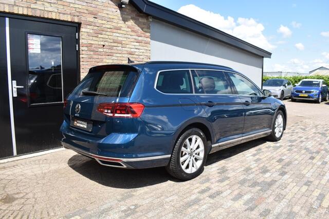 Volkswagen PASSAT 1.4 TSI PHEV GTE BNS, Apple Carplay, Virtual, Camera
