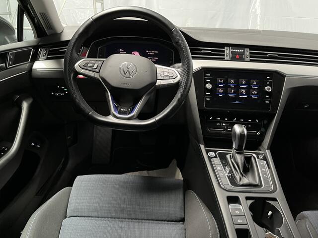 Volkswagen PASSAT Variant 1.4 TSI PHEV GTE Business / AUTOMAAT/ CAMERA/ PARK. SENSOREN/ ERGO COMFORT/ DODE HOEK/ STOELVERWARM./ DIGITAL DASHBOARD/ ELEK. ACHTERKLEP/ LED/ ADAPT. CRUISE/ APP-CONNECT/ NAVI/ CLIMA/ DAB