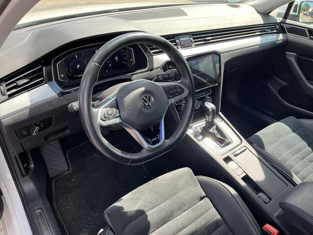 Volkswagen PASSAT Variant 1.4 TSI PHEV GTE Business | 218 Pk | Trekhaak | ERGO | Dynaudio | ACC | DCC |