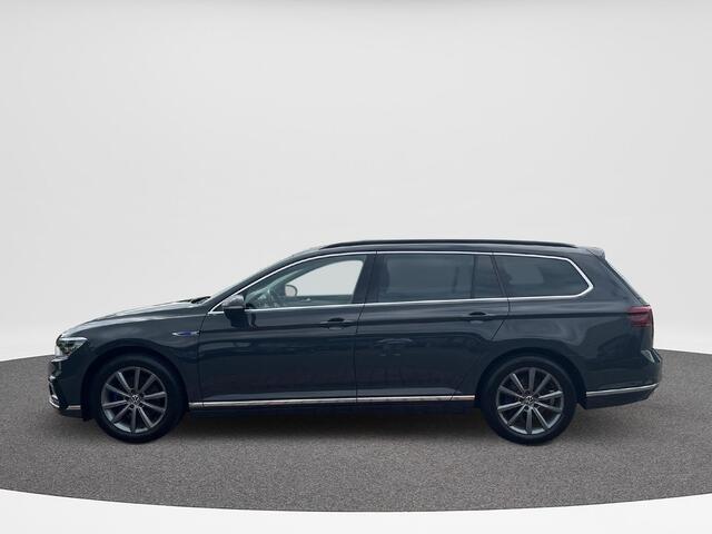 Volkswagen PASSAT Variant 1.4 TSI PHEV GTE Business | 218 Pk | A-Camera | ERGO Massage | Trekhaak | Lane | Side Assist |