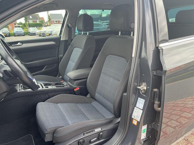 Volkswagen PASSAT Variant 1.4 TSI PHEV GTE Business | 218 Pk | A-Camera | ERGO Massage | Trekhaak | Lane | Side Assist |