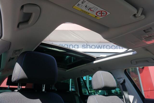 Volkswagen PASSAT Variant 1.4 TSI PHEV GTE Business | Panoramadak | Discover Media | Trekhaak | Camera | Standkachel | ACC | Virtual Cockpit |