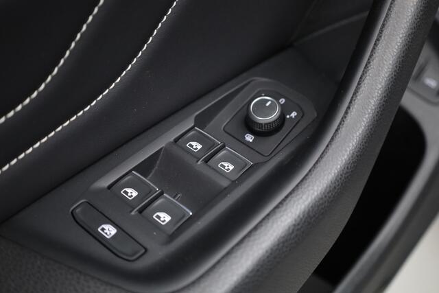 Volkswagen PASSAT Variant 1.4 TSI PHEV GTE Business | Navi | Adapt. Cruise | Elek. trekhaak |