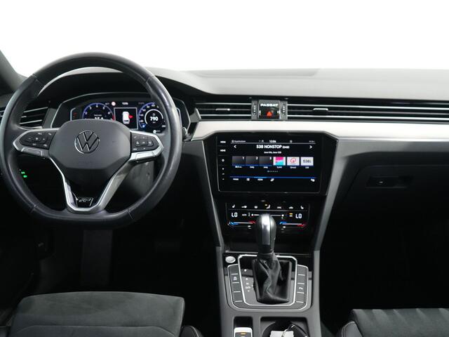 Volkswagen PASSAT Variant 1.5 TSI R-Line Business + | Matrix Light | Carplay | Camera | 18inch |