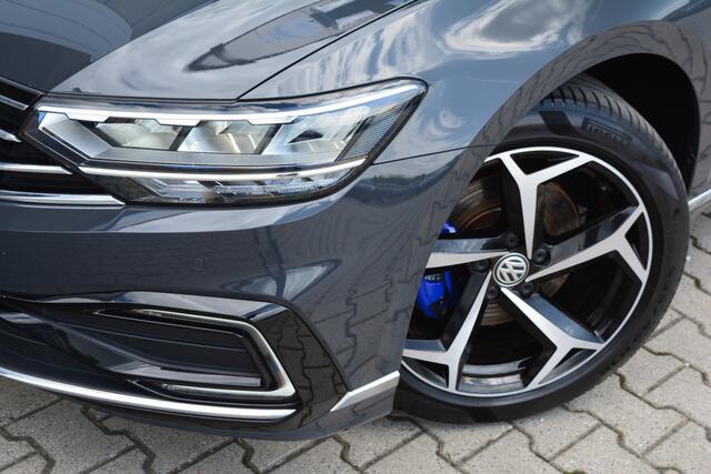 Volkswagen PASSAT Variant 1.4 TSI PHEV GTE Business | Virtual Cockpit | Camera | 18 Inch |