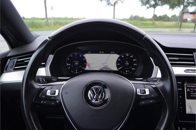 Volkswagen PASSAT Variant 1.4 TSI ACT Highline Business R Dynaudio | Virtual cockpit | Leer & Alcantara | a.Camera | Carplay | Adaptive Cruise