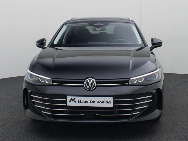 Volkswagen PASSAT Variant 1.5 eTsi 150pk DSG Business · Navigatie · Camera + Parkeersensoren · Stoelverwarming · Trekhaak ·