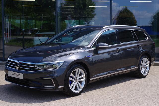 Volkswagen PASSAT Variant 1.4 TSI PHEV GTE 218 PK Business PHEV, Leder-Alcantara, Camera, Groot-Navi,