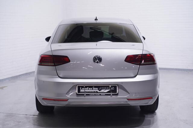 Volkswagen PASSAT 1.4 TSI Comfortline Business Clima Navi Led koplampen PDC v+a Virtual cockpit