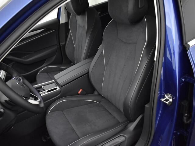 Volkswagen PASSAT Variant Business 1.5 eHybrid 204 pk 6 versn. DSG · Design pakket · Trekhaak pakket · MEGA SALE