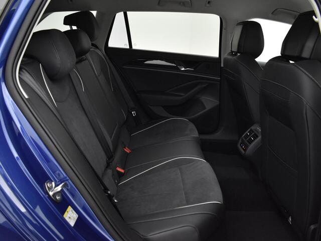 Volkswagen PASSAT Variant Business 1.5 eHybrid 204 pk 6 versn. DSG · Design pakket · Trekhaak pakket · MEGA SALE