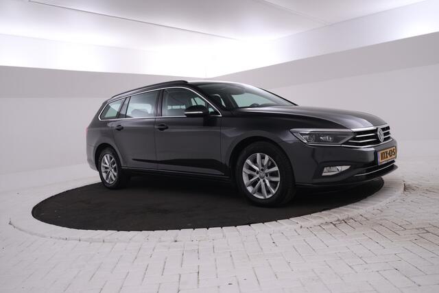 Volkswagen PASSAT Variant 1.6 TDI Comfort Business automaat, Navigatie, Trekhaak,