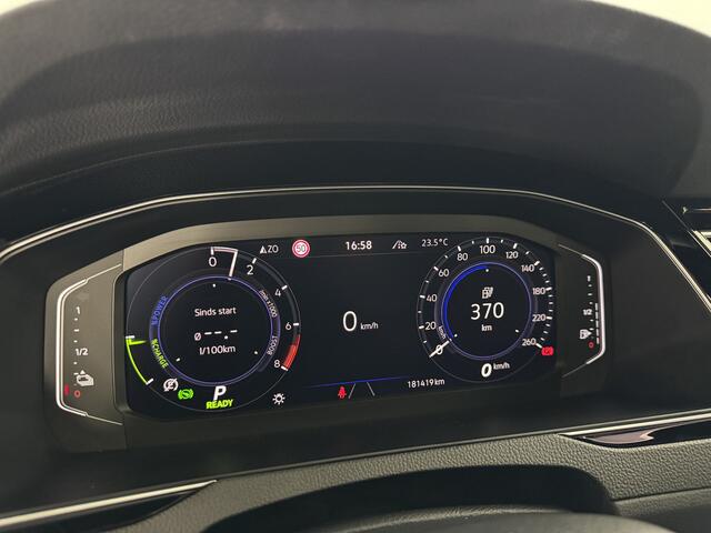 Volkswagen PASSAT Variant 1.4 TSI PHEV GTE / Leder / 360*camera / Trekhaak