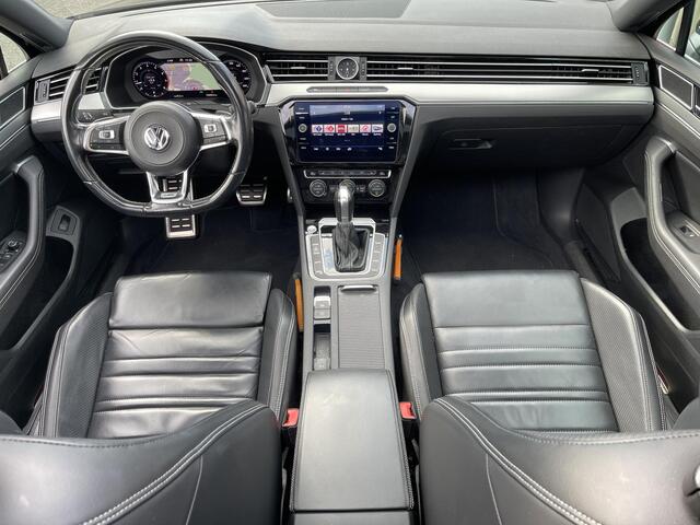 Volkswagen PASSAT Variant 1.4 TSI ACT Highline Business R 18"/Panoramadak/Leder/LED +/PDC v+a/Apple Carplay & Android Auto/Adaptieve cruise/Stoelverwarming