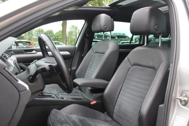 Volkswagen PASSAT Variant 1.4 TSI GTE Highline / Full option! / Trekhaak / Panoramadak / 360Camera / Virtual Cockpit / Camera / Leder / Navigatie / Cruise Control