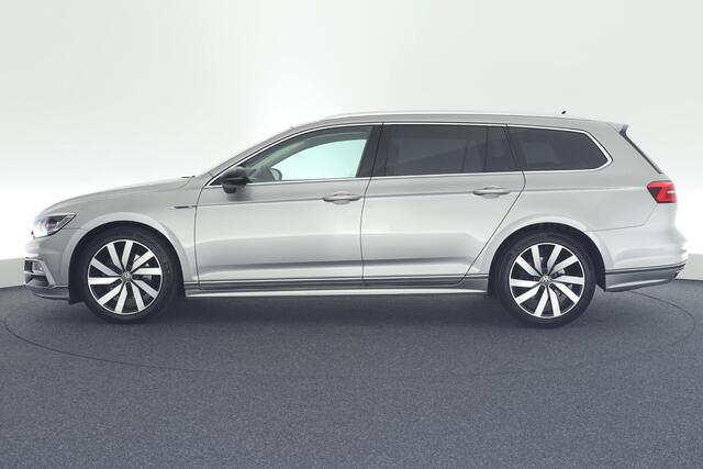Volkswagen PASSAT Variant 1.4 TSI 150pk H6 ACT R-Line Highline Trekhaak Camera Led Stoelverwarming Virtual Cockpit Navigatie