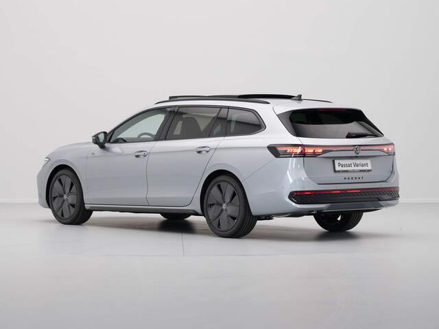 Volkswagen PASSAT Variant 1.5 eTSI R-Line Business