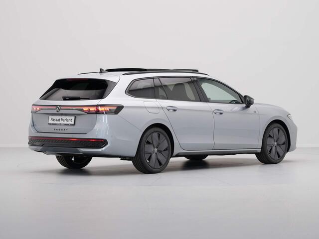 Volkswagen PASSAT Variant 1.5 eTSI R-Line Business