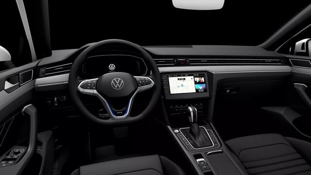 Volkswagen PASSAT Variant 1.4 TSI PHEV GTE Business | Wordt verwacht | Leder | Trekhaak | Pano |