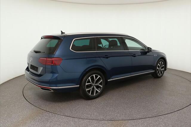 Volkswagen PASSAT Variant 1.4 TSI PHEV GTE Business | WORDT VERWACHT | Trekhaak | ERGO | Pano |