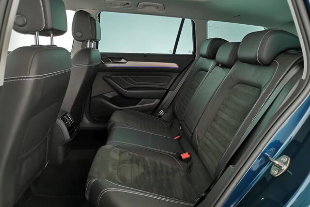 Volkswagen PASSAT Variant 1.4 TSI PHEV GTE Business | WORDT VERWACHT | Trekhaak | ERGO | Pano |