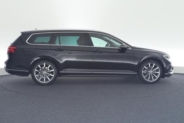 Volkswagen PASSAT Variant 1.4 TSI 150pk DSG ACT 2x R-Line Camera Leder Keyless Virtual Cockpit Navigatie