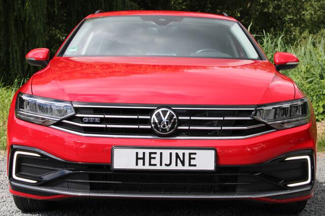Volkswagen PASSAT Variant GTE 218PK DSG HYBRID GTE BUSINESS CAMERA/MASSAGE/STOEL VERW.